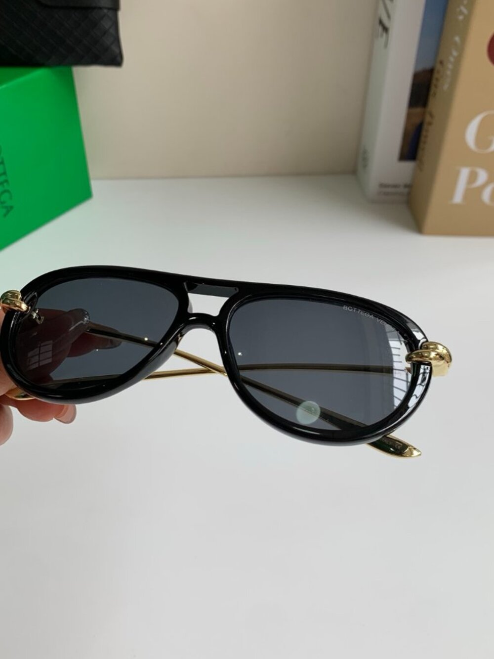 BOTTEGA VENETA 2026 New Sunscreen Sunglasses - Picture 7 of 9